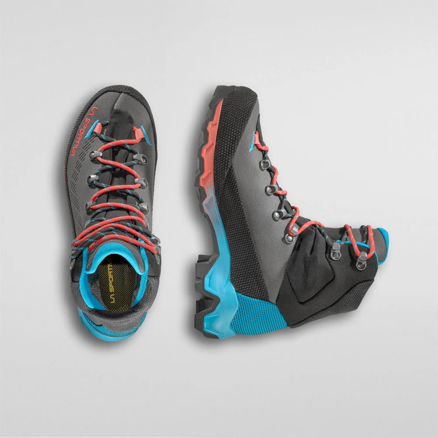 BOTAS LA SPORTIVA Aequilibrium Trek Woman GTX Carbon/Malibu Blue - Imagen 5
