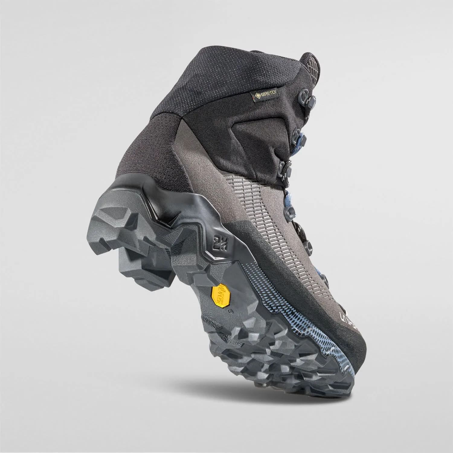 BOTAS LA SPORTIVA Aequilibrium Trek Woman GTX Carbon/Limestone - Imagen 7